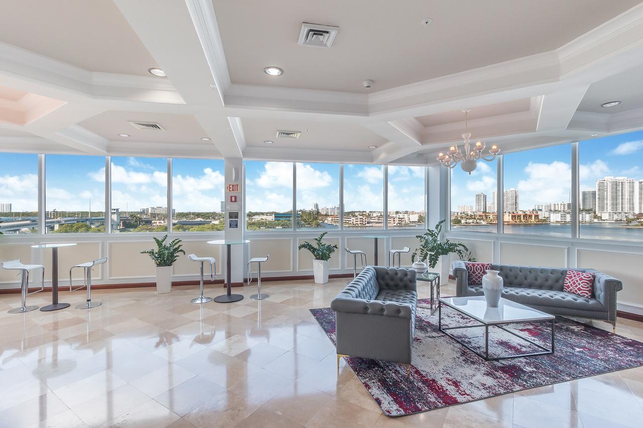 Global Luxury Suites In Sunny Isles Дорел Номер фото